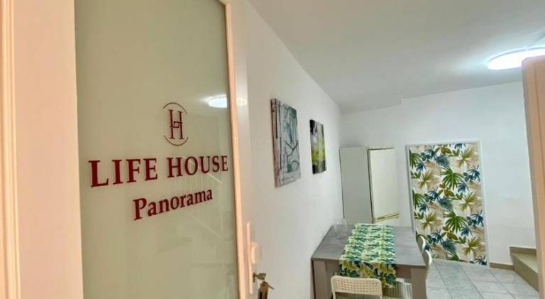 Lifehouse — photo 5