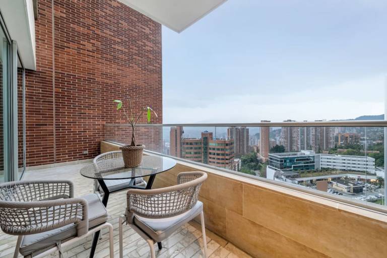 Torre suites 1604 2