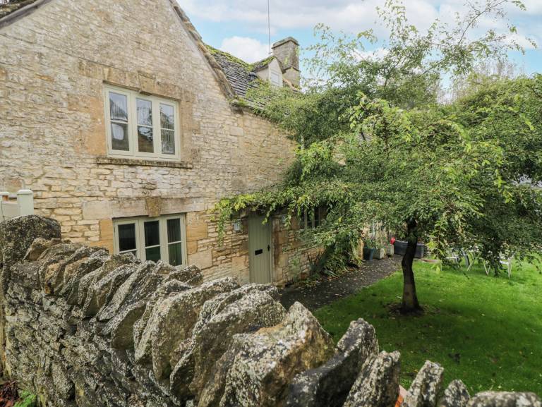 Cottage  Burford