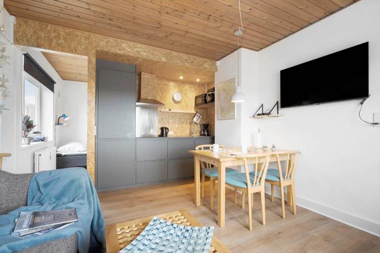Apartment with BBQ & patio | Close to the beach | Dogs allowed — photo 3