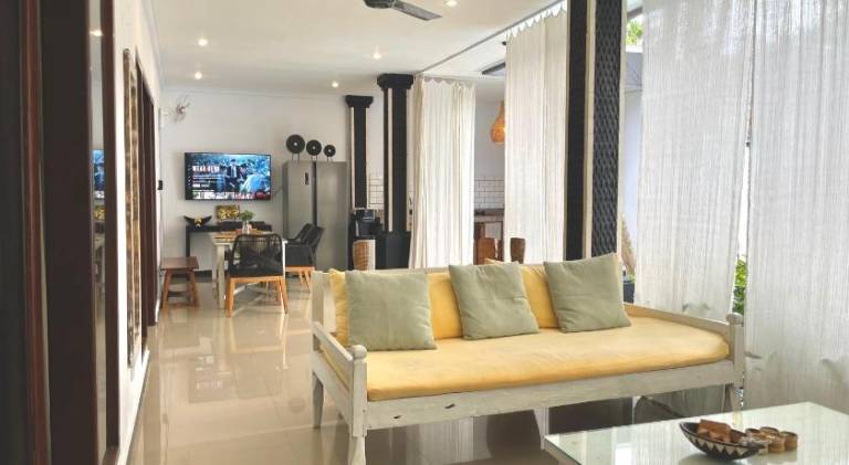 2 BDR villa in Canggu. 10 minutes to the beach — photo 2