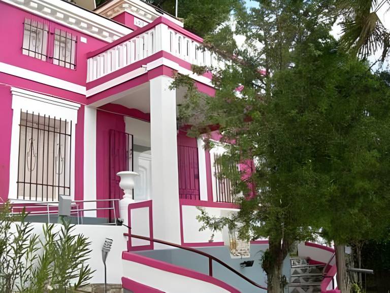 Villa Pachita (por habitaciones) in Zaragoza