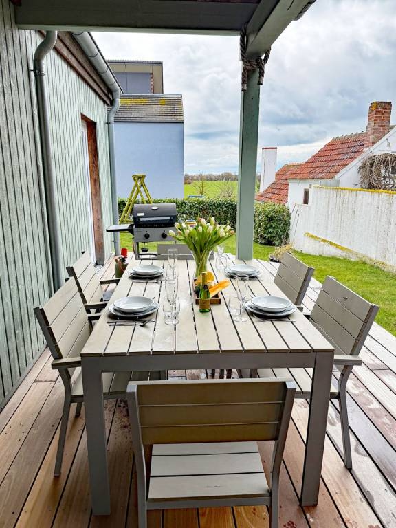 Familienfreundliches Ferienhaus Haus Charlotte mit Meerblick auf Fehmarn in Fehmarn