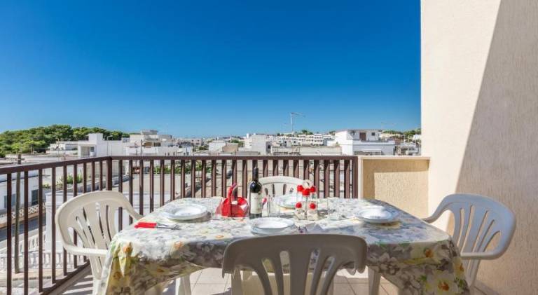 Holiday apartment with 2 rooms for 5 persons — photo 5