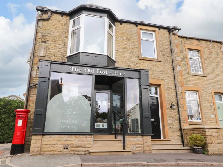 Cottage Burnley