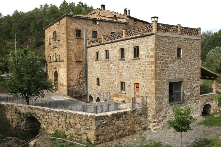 Casa Castellar de la Ribera