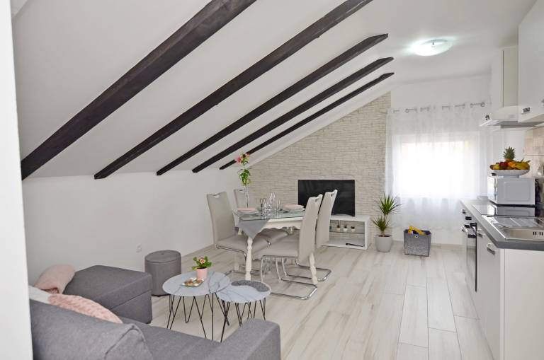 Apartments Viktoria — photo 4