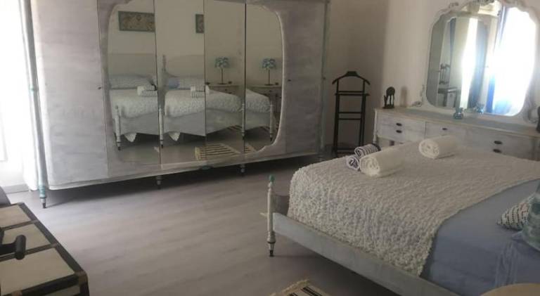 Holiday apartment with 3 rooms for 5 persons — photo 2