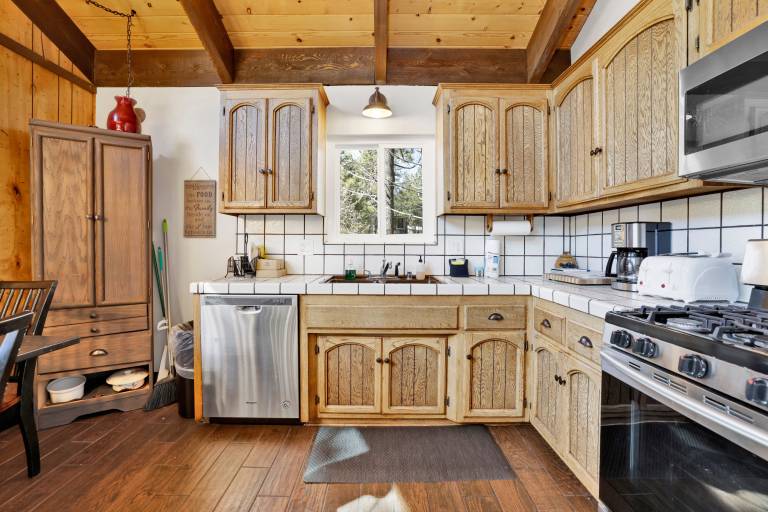 Cabin with barbecue | Lake view — photo 5