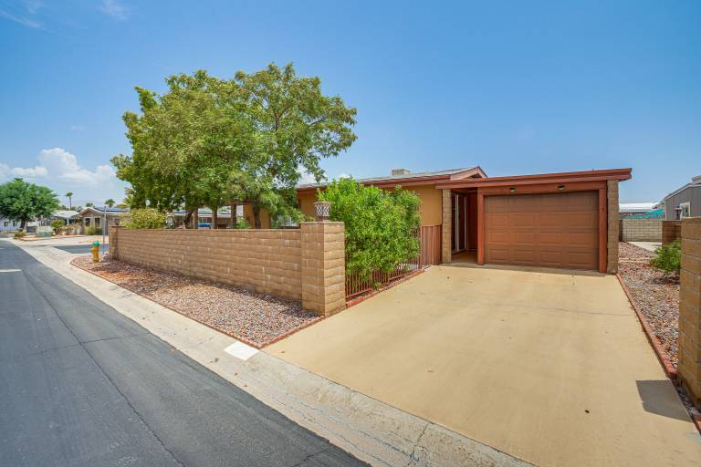 Swim & Golf: Palm Desert Home in Senior Community! — photo 2