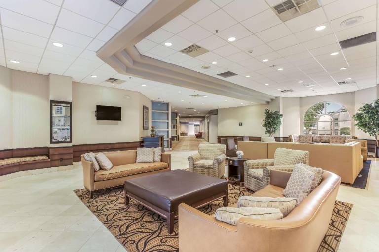 Burrstone Inn, an Ascend Collection Hotel — photo 3