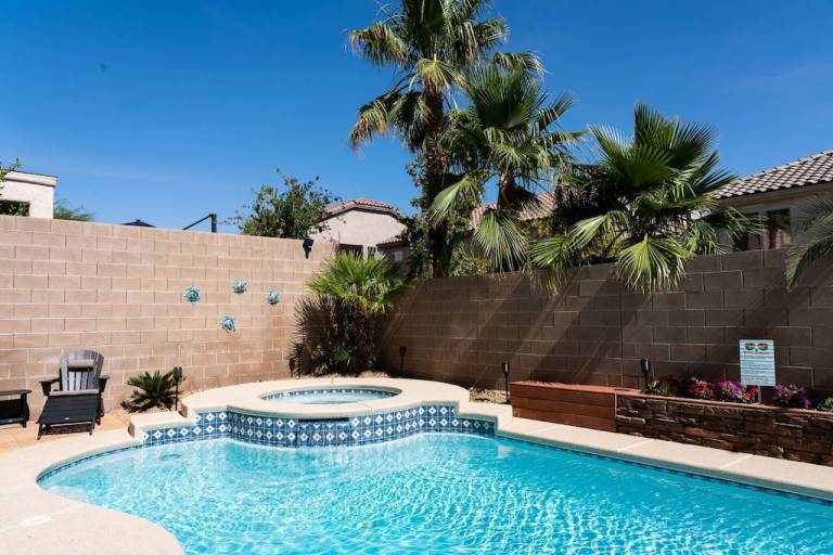 House Paradise Hills