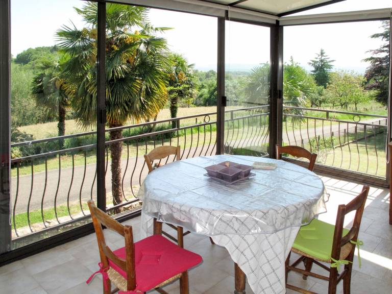 House with yard, terrace & grill | Nature view — photo 2