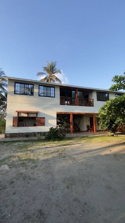 Hus  Playa El Pimental