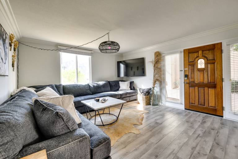 Private Patio, Community Perks: Palm Springs Condo — photo 4
