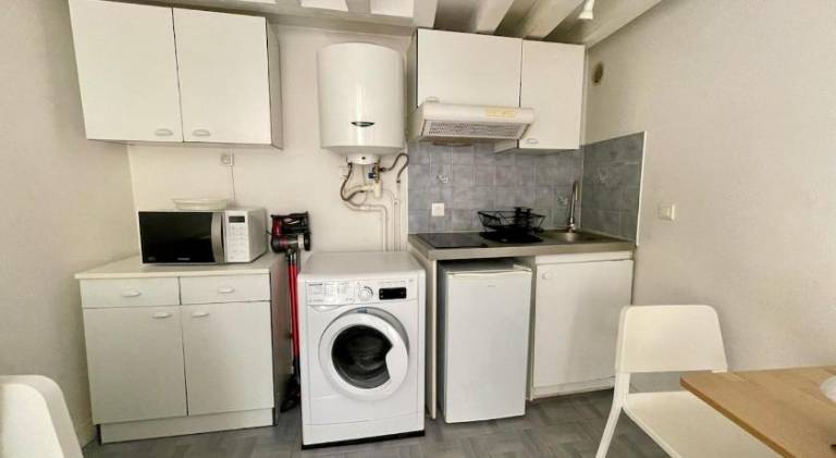 Apartment | Near Bordeaux Cathedral | Pets are welcome — photo 3