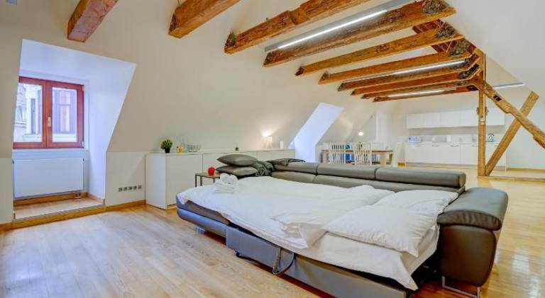 Spacious Loft for 8, Heart of Old Riga — photo 2