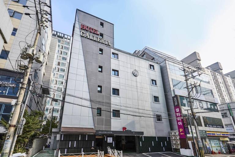 Suwon Galleria Hotel