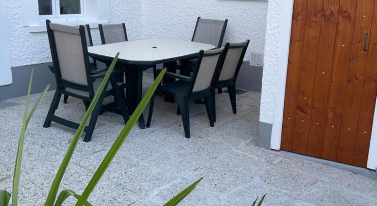 House with 2 rooms for 6 persons — photo 4