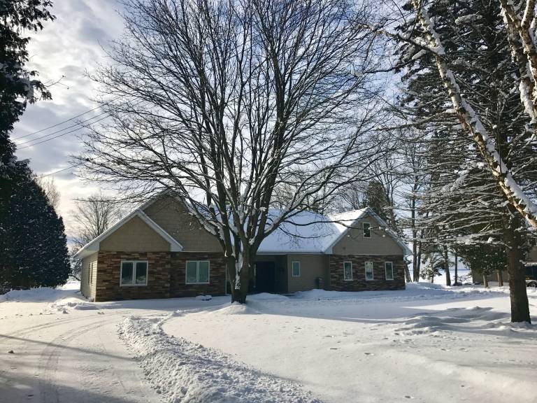 House  Escanaba