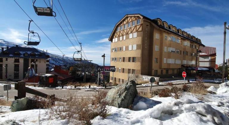 Lovely apartment with private pool | Next to the ski | Perfect for remote work | Pets are welcome — photo 5