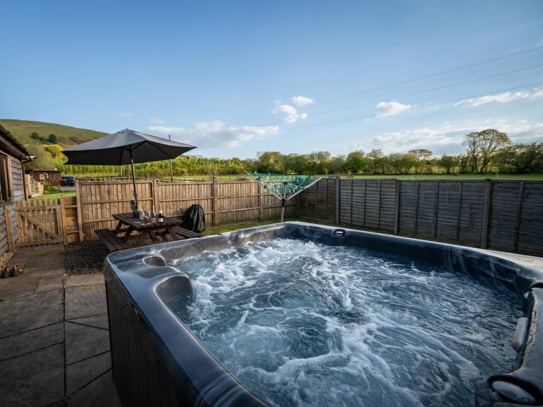 2 Bed in Llandegley 88203
