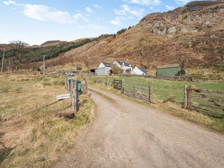 Cabin Benmore
