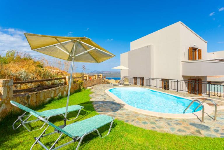 Villa  Aptera