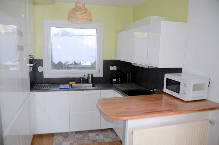 Rental apartment with garden, BBQ & terrace — photo 4