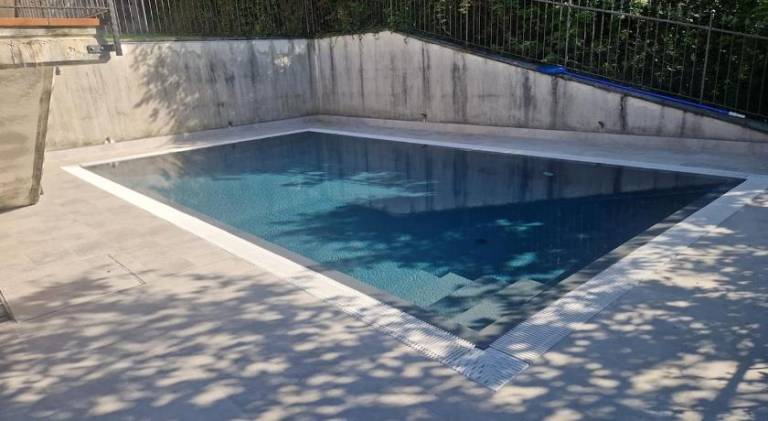 Rental apartment with pool | Pets allowed in Toscolano Maderno