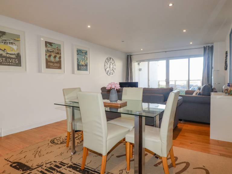 Child-friendly cottage with yard | Beach view | Next to the beach | Pet-friendly — photo 4