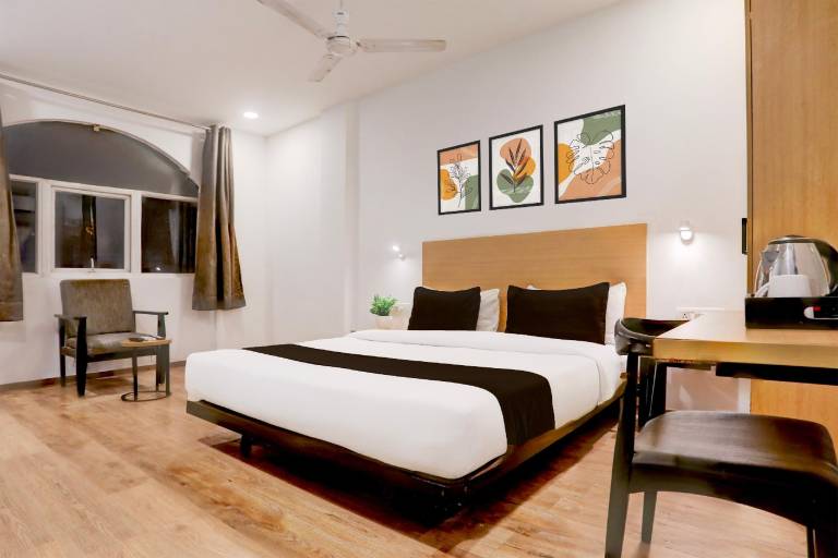 Super Townhouse Prayagraj Near Railway Station Formerly Santosh Palace — photo 2