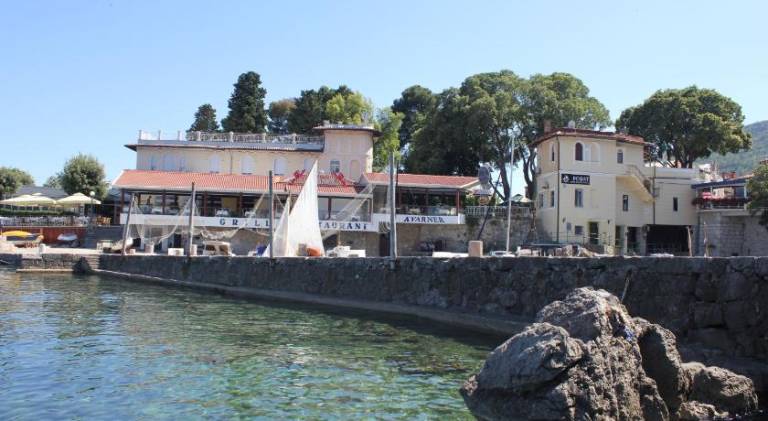 Nice rental apartment | Close to the beach | Pet-friendly in Lovran