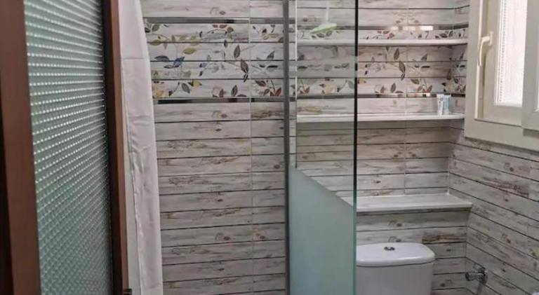 Apartment with 2 rooms for 4 persons — photo 2