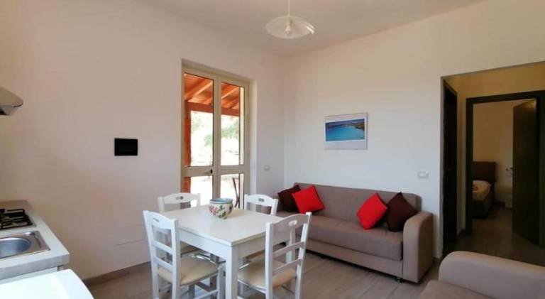 Villa with BBQ, terrace & garden — photo 4