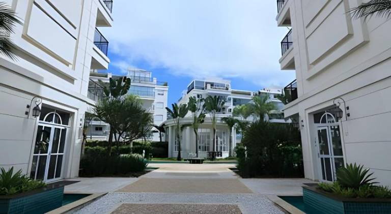 Holiday apartment with pool & jacuzzi | Good for workation — photo 4