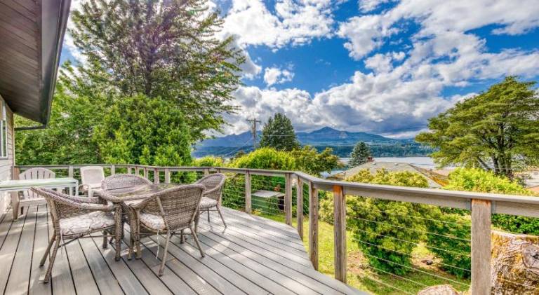 Wonderful holiday apartment | Pets allowed in Stevenson, WA