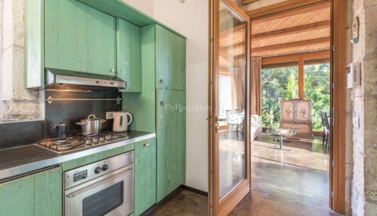 Villa with terrace, yard & grill | Nature view — photo 4