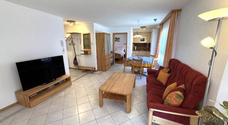 Rental apartment with 2 rooms for 6 persons — photo 2