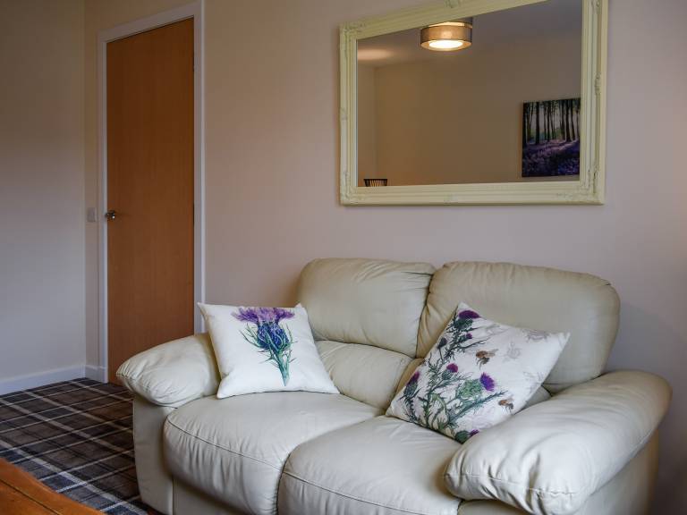 Family-friendly cottage with terrace & yard | River view | Pets are welcome — photo 5