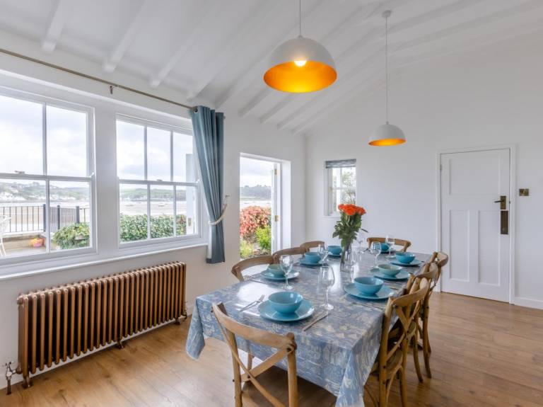 Cottage | Water view — photo 4