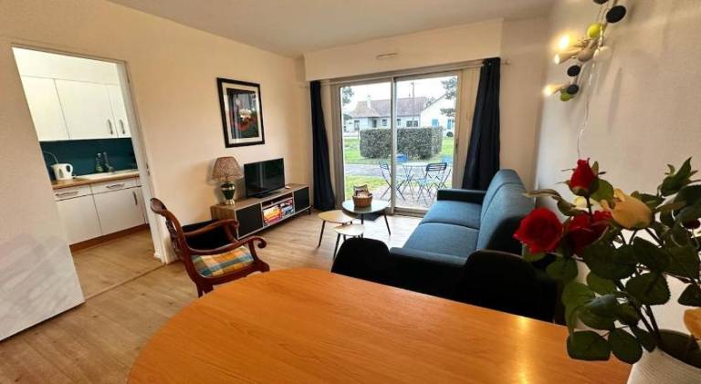 Holiday apartment with 1 room for 4 persons — photo 2