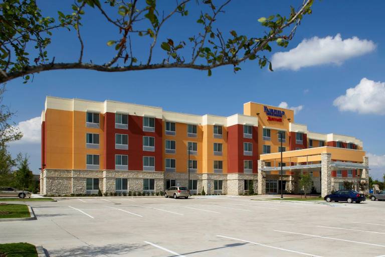 Fairfield by Marriott Inn & Suites Dallas Plano/The Colony in The Colony, TX