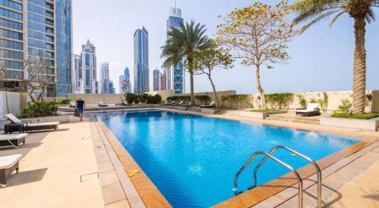 Wonderful rental apartment with jacuzzi | Close to Burj Khalifa | Pets are welcome — photo 3