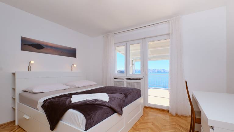 Apartman Arnia pool&beachfront by Villas Guide — photo 5