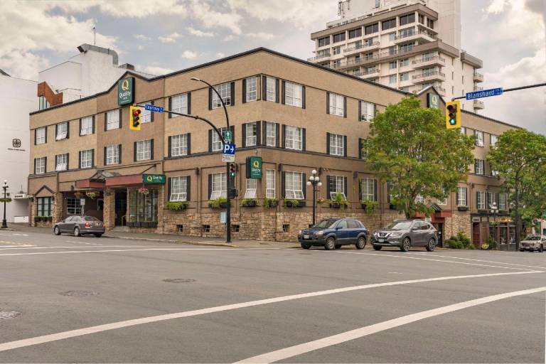 Quality Inn Downtown Inner Harbour in Victoria, BC
