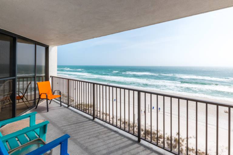 AquaVista 604 E Beachfront