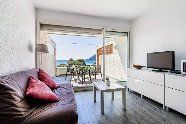 Residence Bali - Apartment beach view with terrace and wifi — photo 3