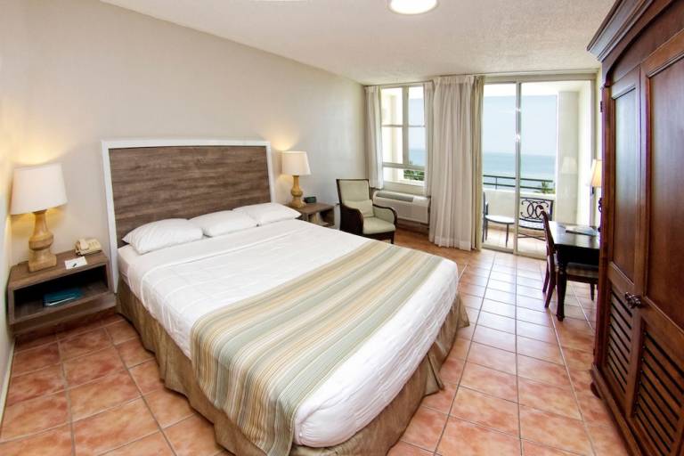 Resort  La Playa