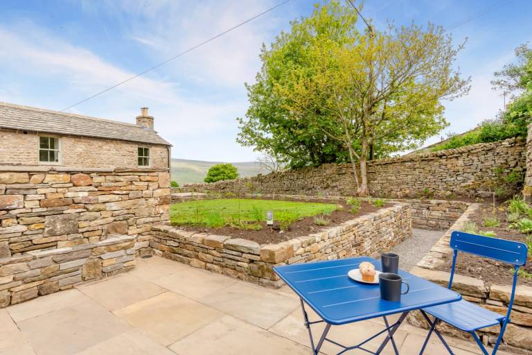 House with garden, terrace & barbecue in Hawes